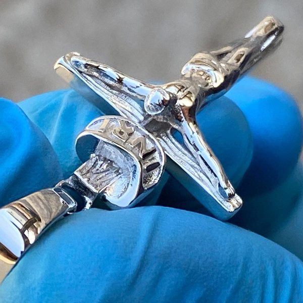 925 Sterling Silver Shiny Jesus Crucifix Cross Pendant 1.5  (Medium) Sale - Image 2