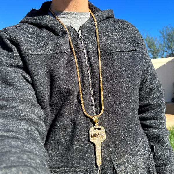 14K Gold Plated Big Key Iced Flooded Out Franco Chain Necklace 36  Fashion