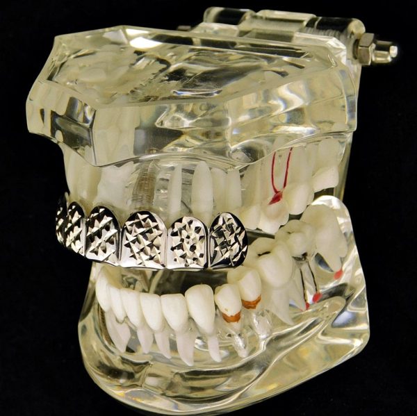 Silver Tone Diamond-Cut Top Teeth Grillz on Sale - Image 5